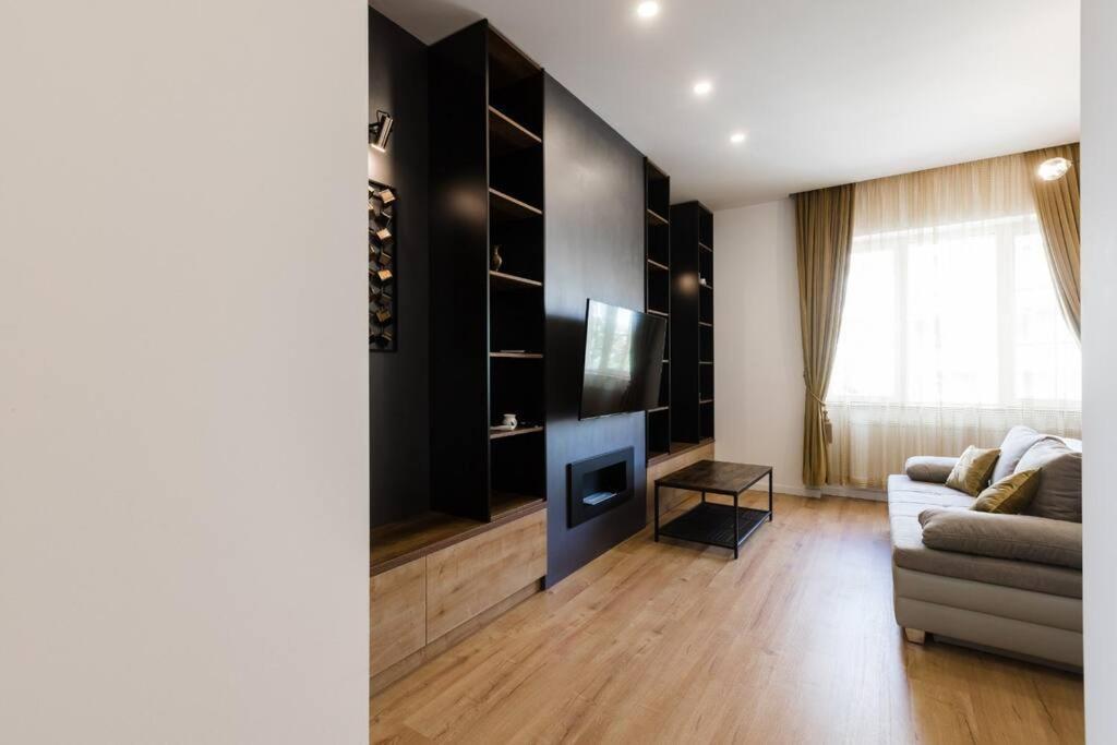 טימישוארה Joy City Stay Piatra Craiului 8 מראה חיצוני תמונה